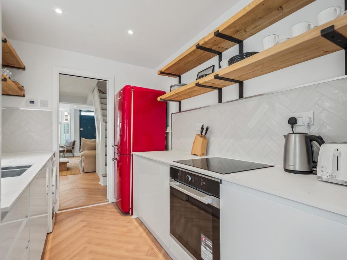 וויטסטייבל Pass The Keys 3 Bed Scandi Heaven Minutes From The Beach מראה חיצוני תמונה